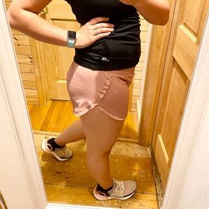 Lululemon Anew Shorts size 8 Quicksand